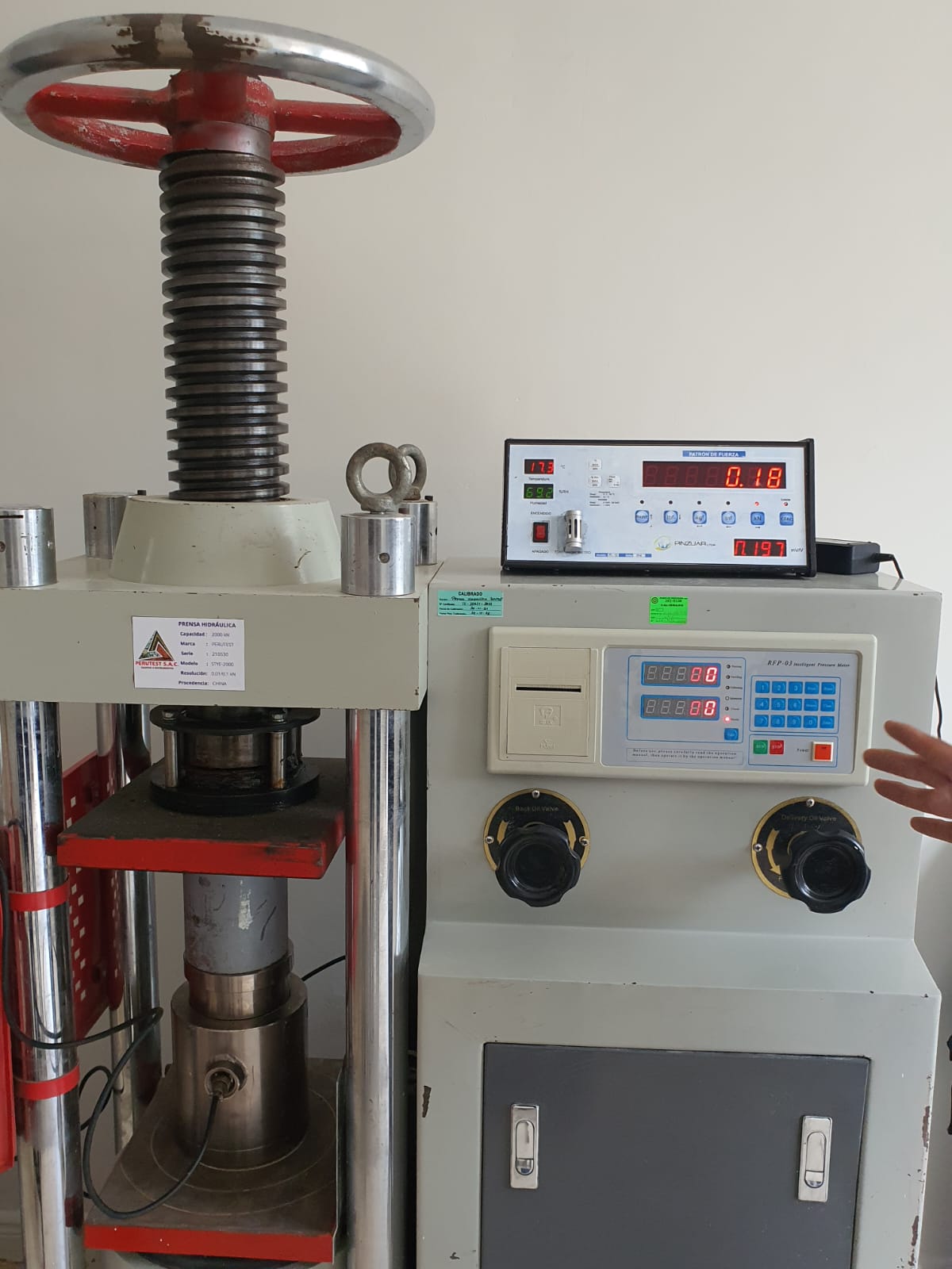 Alquiler de equipos de laboratorio